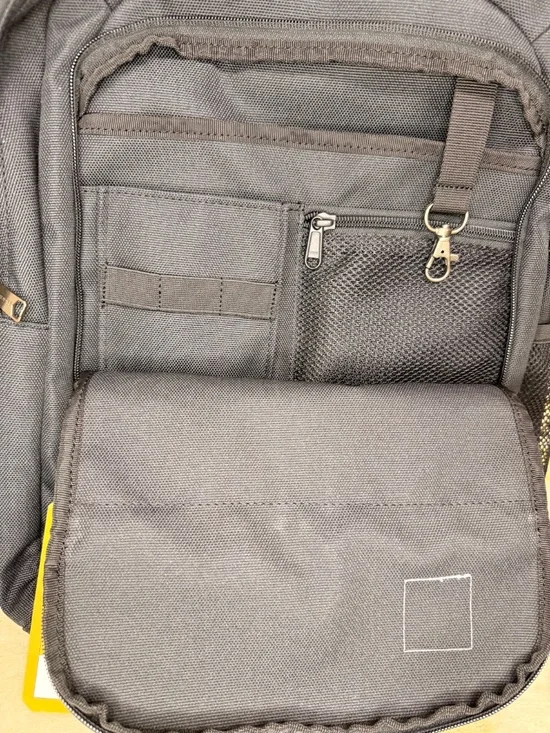 NWT Carhartt Foundry Series Backpack Dark Gray 18x12x6 Rain Defender - Picture 5 of 8